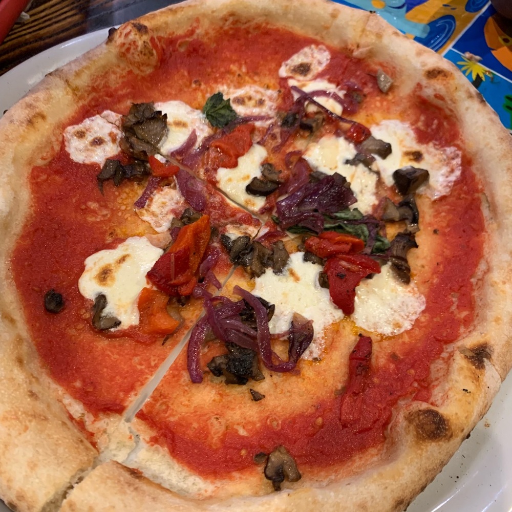 Meet your Posher, Kaia